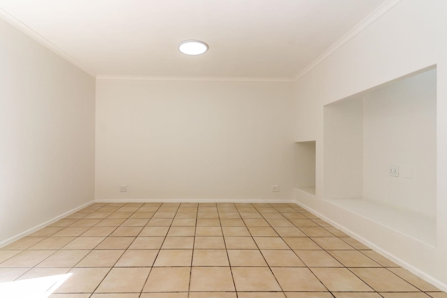 3 Bedroom Property for Sale in Claremont Western Cape